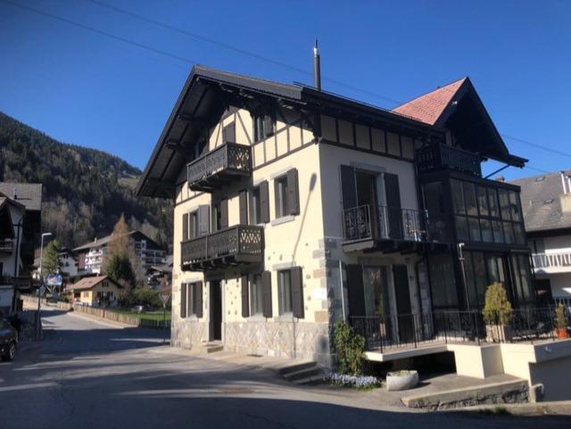 L'Eglantine Apartment Champery Exterior photo